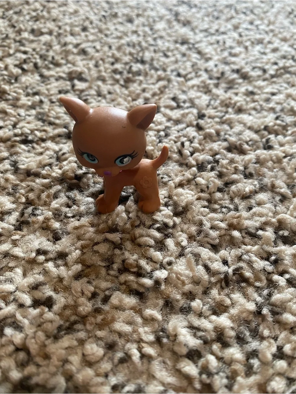 Littlest Pet Shop LPS Assorted Mini Figure